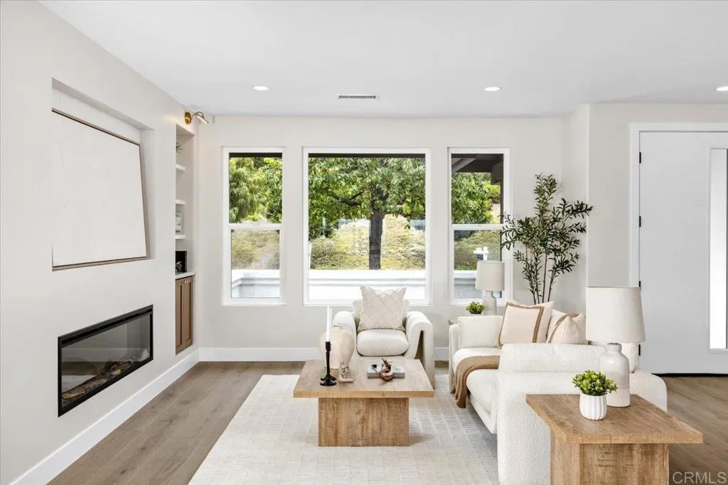 https://cdn.realtyfeed.com/cdn/127/306735523/914890e07927d085c6f1ae225ac59dde.webp