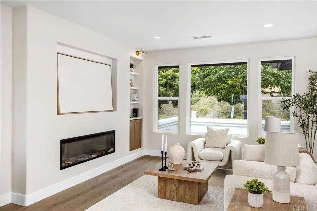 https://cdn.realtyfeed.com/cdn/127/306735523/c9c64d4a291bd0032f1507b638c0a2e6.webp