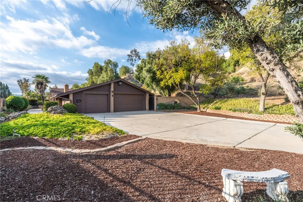 Redlands, CA 92373