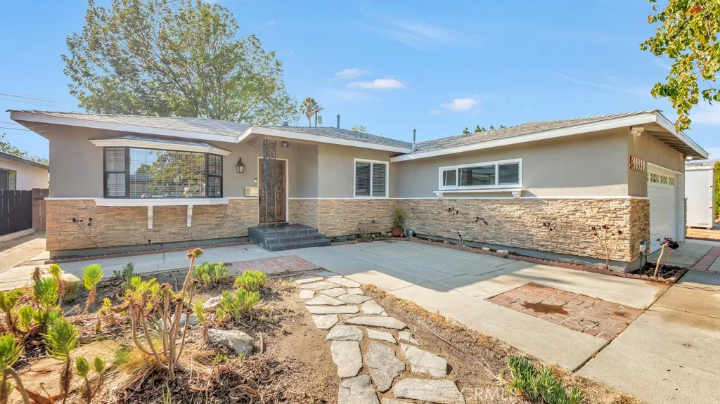 Chatsworth, CA 91311