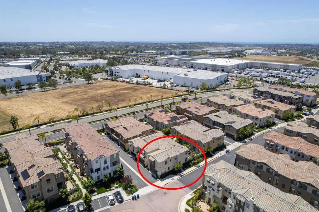 https://cdn.realtyfeed.com/cdn/127/306735610/8f4e2ffc05f95abcd08b2b0feb481e5d.webp