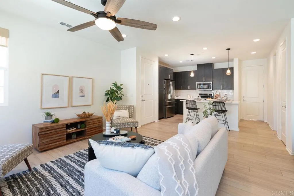 https://cdn.realtyfeed.com/cdn/127/306735610/e83cd92254925c206e8ec4beb9ee1be0.webp