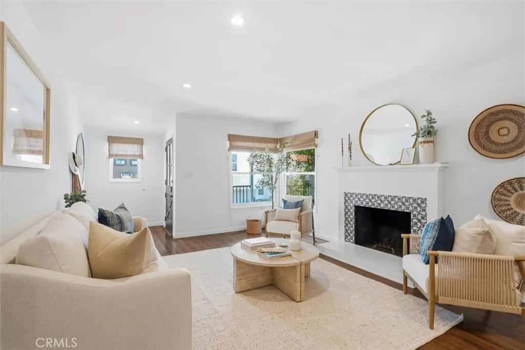 1039 8th Street, Hermosa Beach, CA 90254 - Photo 4 of 21, Hermosa Beach, CA