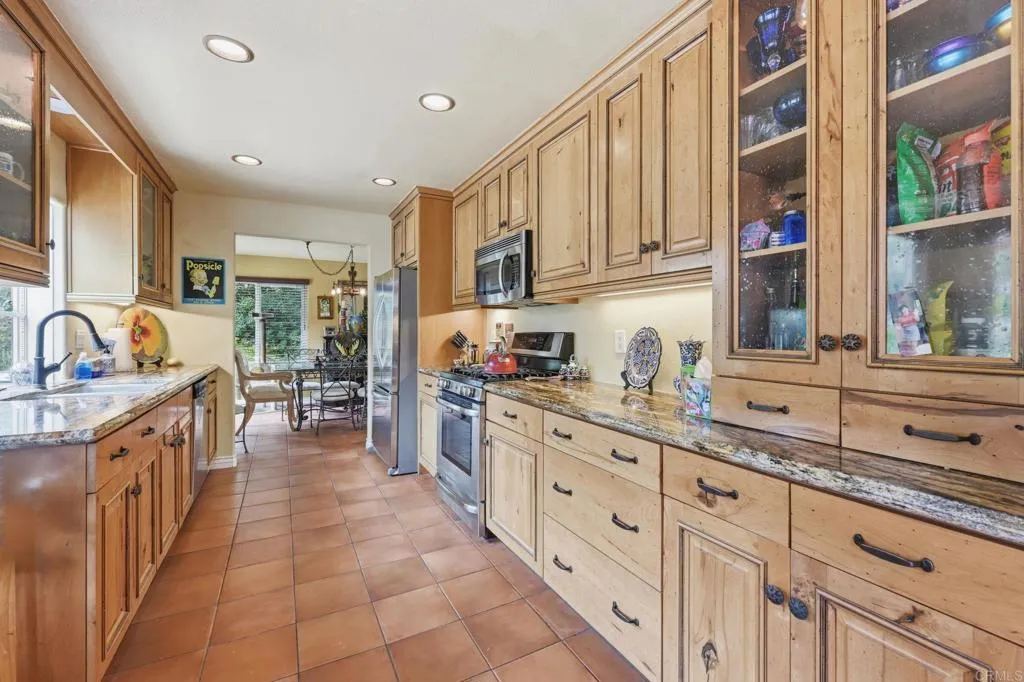 https://cdn.realtyfeed.com/cdn/127/306735630/2c03845bc5b0a9878105c79a7882f0a9.webp