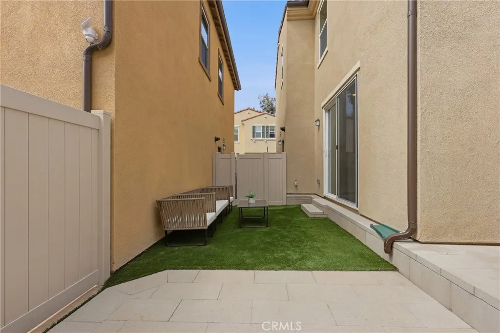 https://cdn.realtyfeed.com/cdn/127/306735632/02a0fde6e0d7632679e43991de898b06.webp