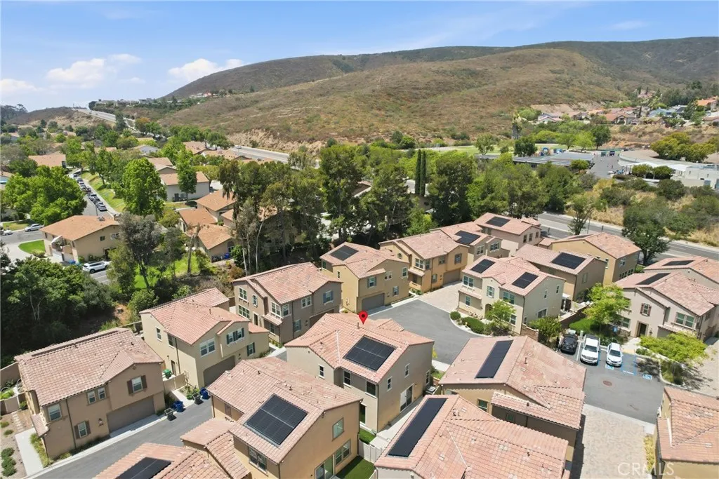 https://cdn.realtyfeed.com/cdn/127/306735632/2c8da3451ec17e2f569b7e0c67da6be4.webp
