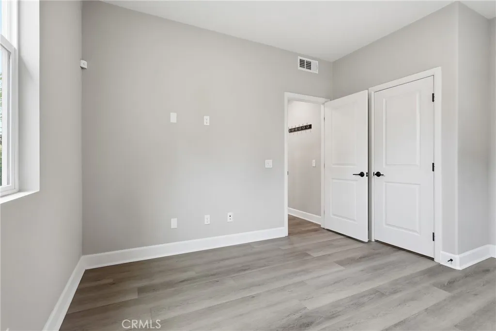 https://cdn.realtyfeed.com/cdn/127/306735632/334036a1f36a57a01d3bc13f1177d476.webp
