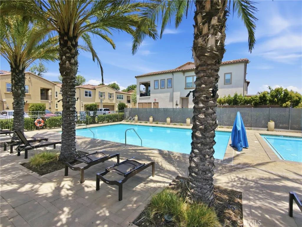 https://cdn.realtyfeed.com/cdn/127/306735632/53df6215e179cddeb59d34eeb6740973.webp