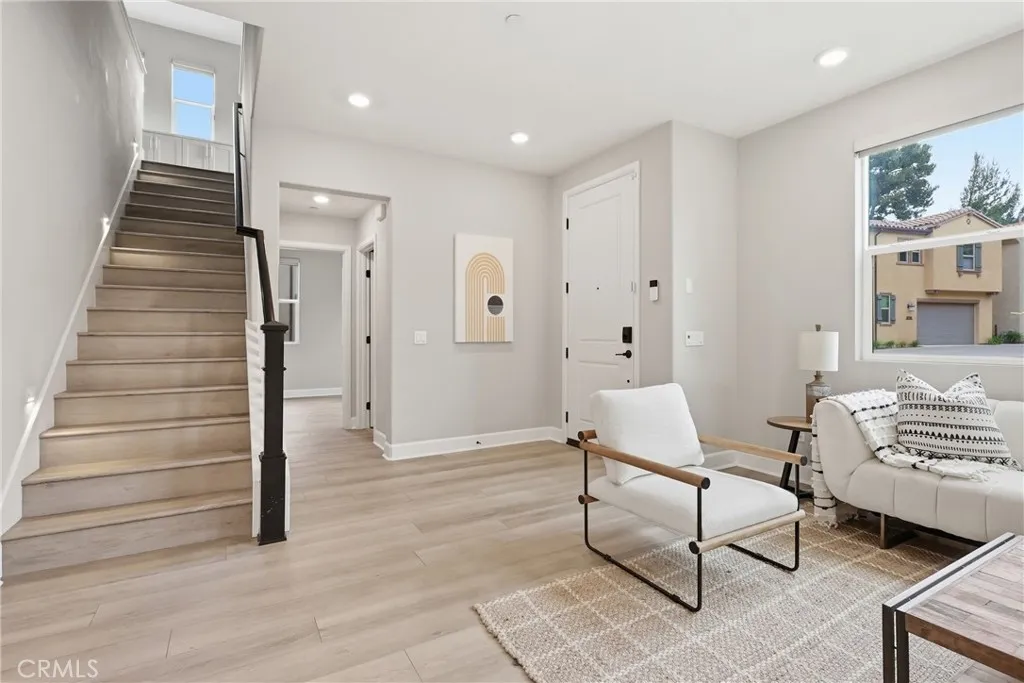 https://cdn.realtyfeed.com/cdn/127/306735632/5a5a3eff38eeaed503129b6253e15037.webp