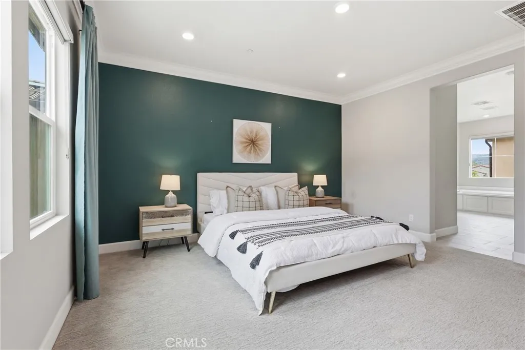 https://cdn.realtyfeed.com/cdn/127/306735632/69cebb00a20d22e94f496d750b9b2575.webp