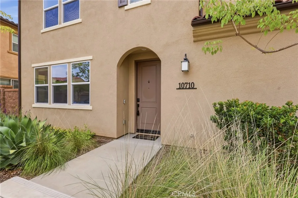 https://cdn.realtyfeed.com/cdn/127/306735632/9ea0514e35b2e169cf1acb3229024b3c.webp