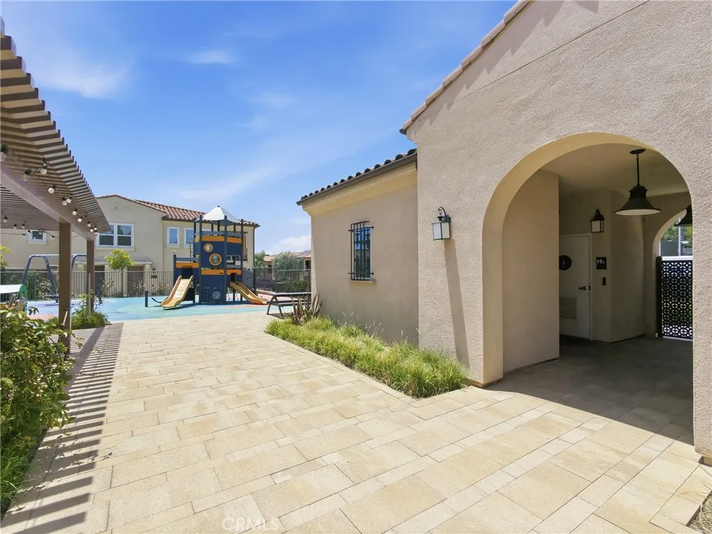 https://cdn.realtyfeed.com/cdn/127/306735632/d1fddc54e1554473aadccee410349a63.webp