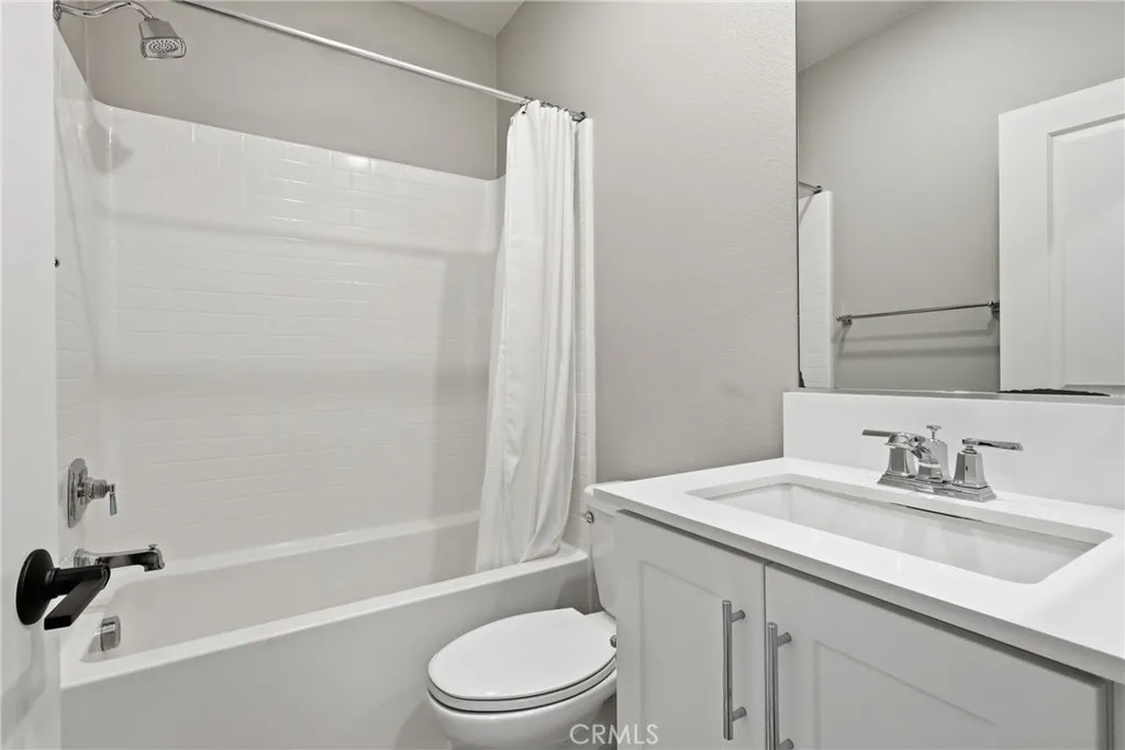 https://cdn.realtyfeed.com/cdn/127/306735632/ebb3257c0dc116e8664c082396263f86.webp