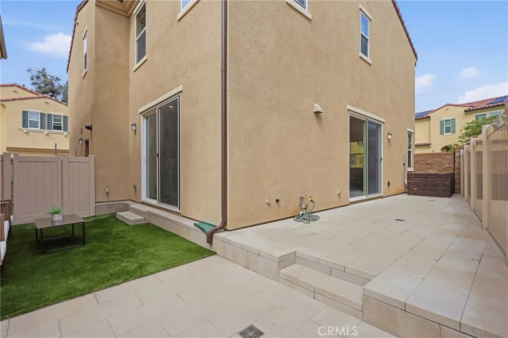 https://cdn.realtyfeed.com/cdn/127/306735632/f79f2ae6d5ad45df0f2ef3d6e7480ca1.webp