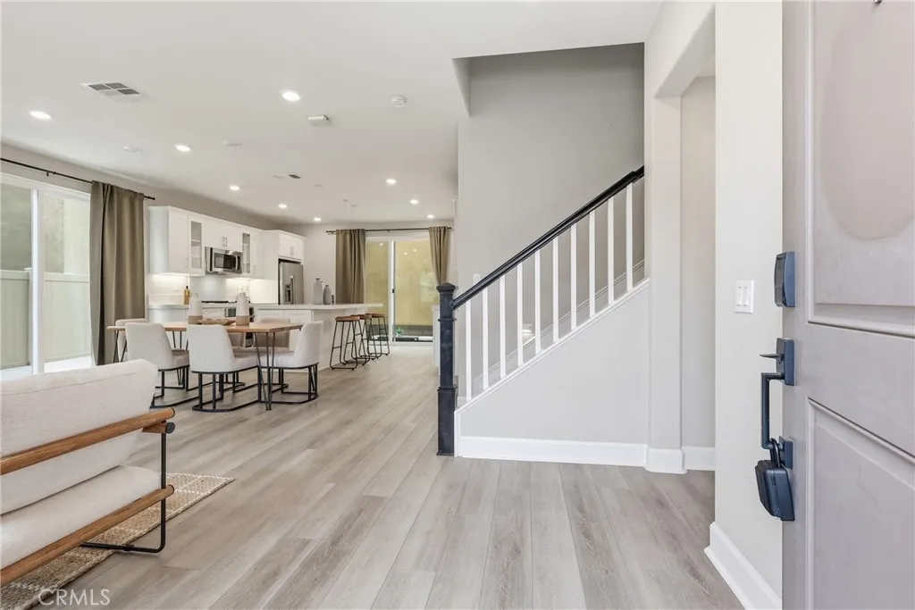 https://cdn.realtyfeed.com/cdn/127/306735632/fa91e6aec6ee66e6dd2fbd5dc9d3458b.webp