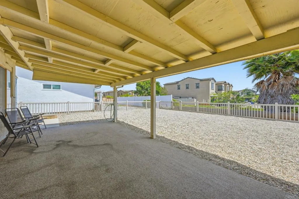 https://cdn.realtyfeed.com/cdn/127/306735639/23bc226c19a23d996e302e1aa0f93441.webp