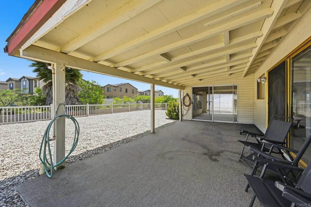 https://cdn.realtyfeed.com/cdn/127/306735639/658f7bbae6fe42edcfa4d48f13387dcd.webp