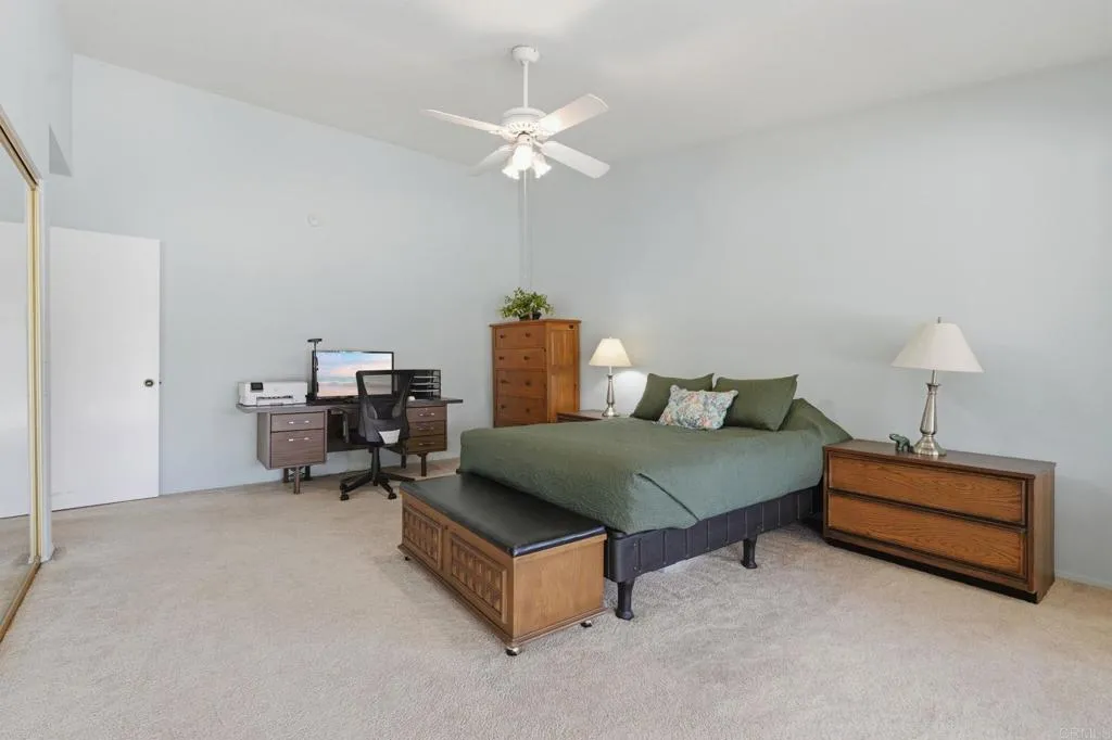 https://cdn.realtyfeed.com/cdn/127/306735639/7065ce4baa2240763444bd1f5d1a8d13.webp