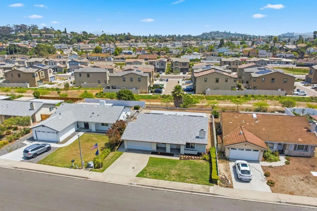https://cdn.realtyfeed.com/cdn/127/306735639/7b7fc51902ad4d6b3efafc688f53a498.webp