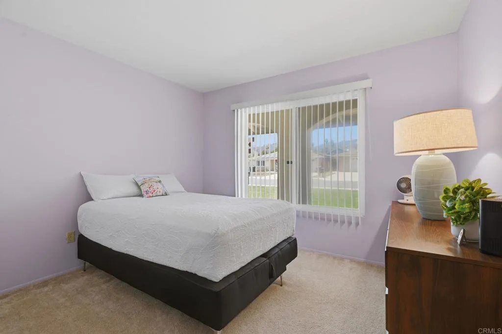 https://cdn.realtyfeed.com/cdn/127/306735639/998668337c98c1d110c0dbd60c7a89da.webp