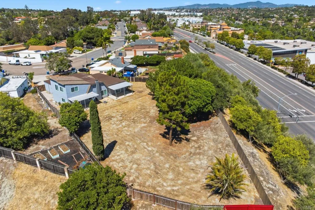 https://cdn.realtyfeed.com/cdn/127/306735653/1ff19795afab74b9dd7c3635bcfcf489.webp