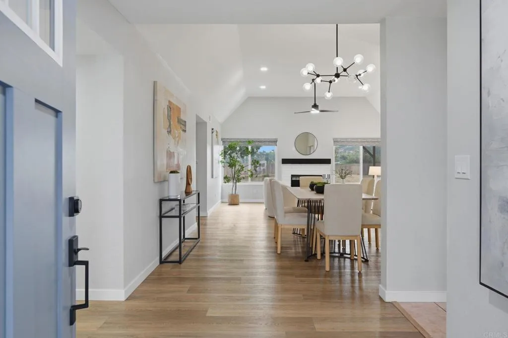 https://cdn.realtyfeed.com/cdn/127/306735653/40479a2e6319b79cad5c429956485f27.webp