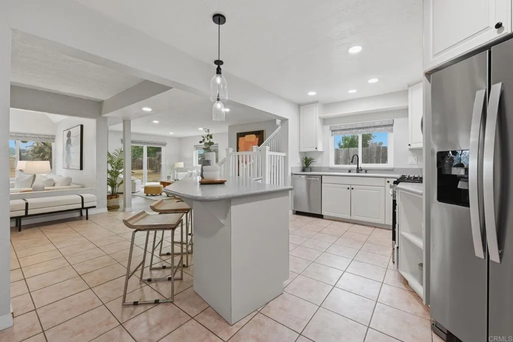 https://cdn.realtyfeed.com/cdn/127/306735653/4654f0e78114c546df4711b01ffcbb3e.webp
