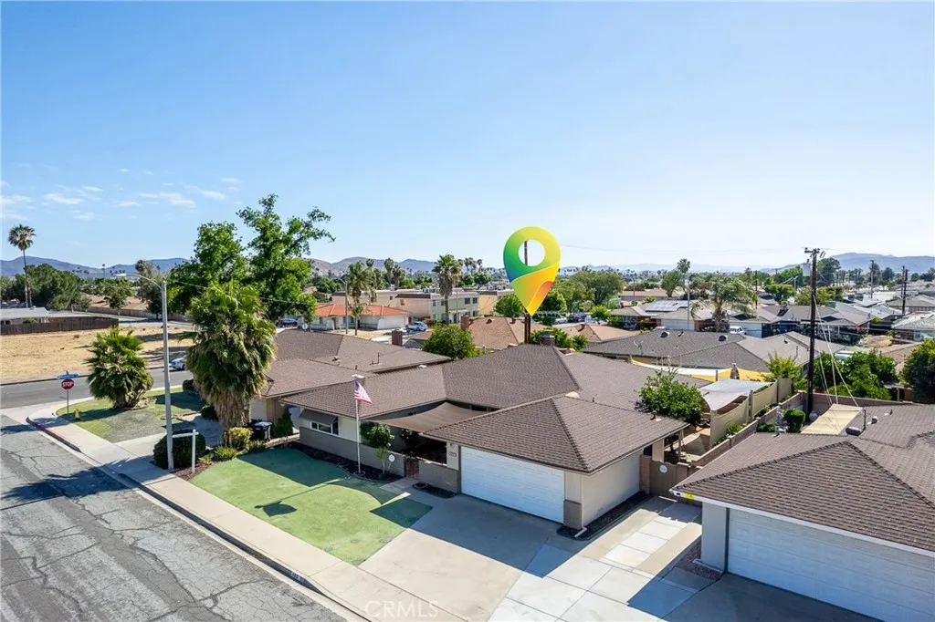 Hemet, CA 92543