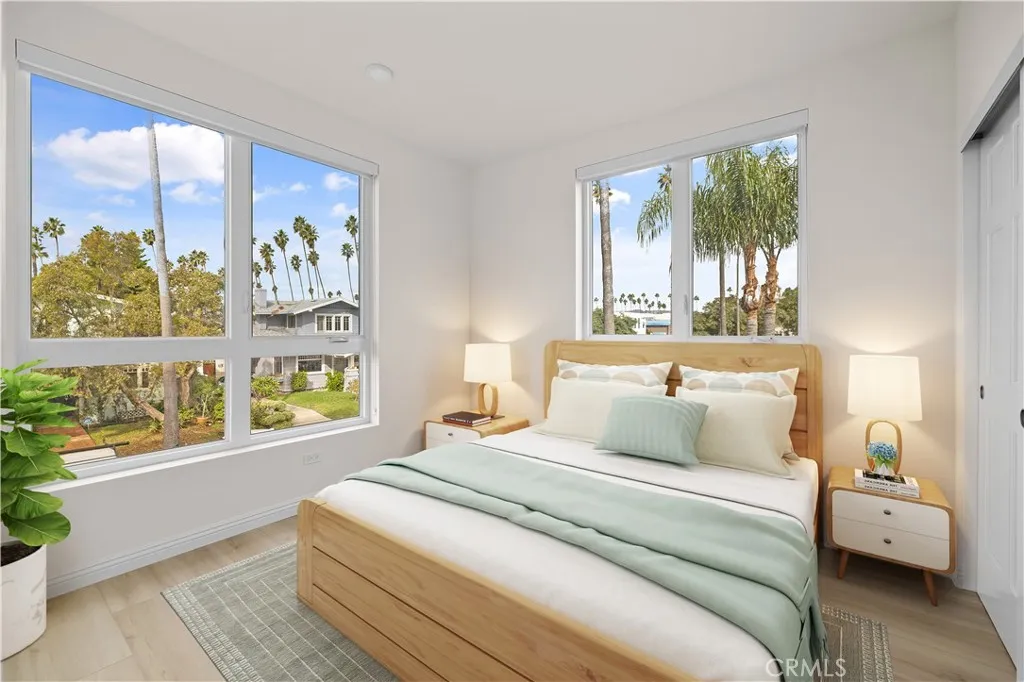 1818 S Norton Avenue Unit 201