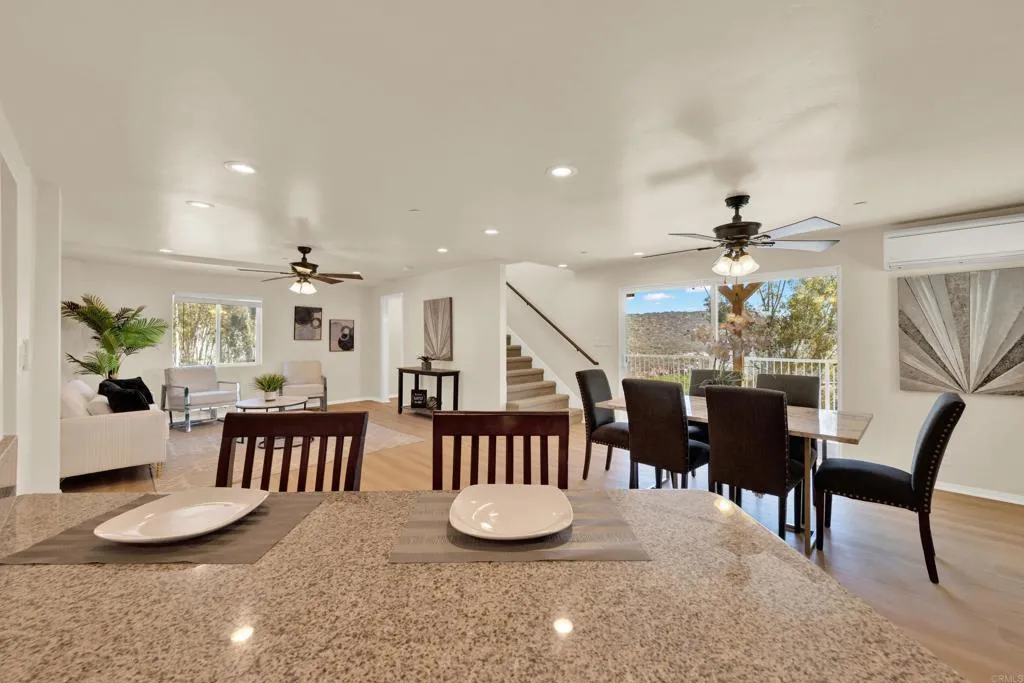 https://cdn.realtyfeed.com/cdn/127/306735704/237fb6e916f00bef2896ae95e7207447.webp