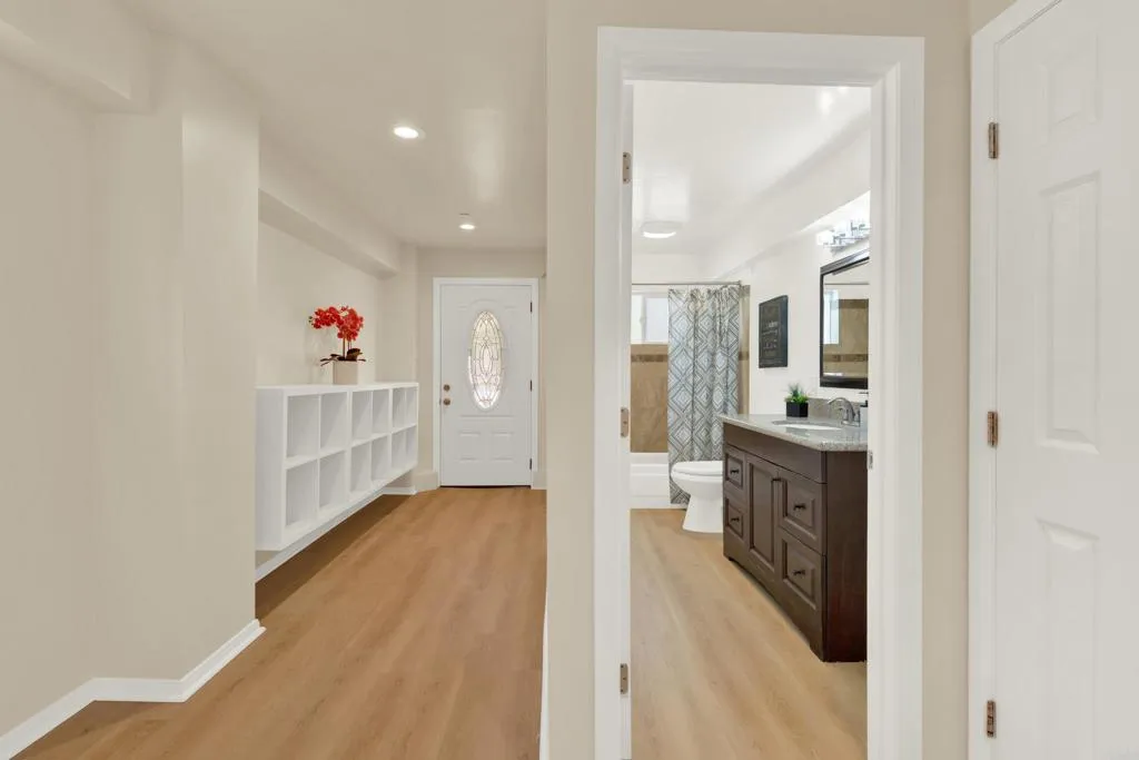 https://cdn.realtyfeed.com/cdn/127/306735704/86993975b6f3f5c8fb961291d0787413.webp
