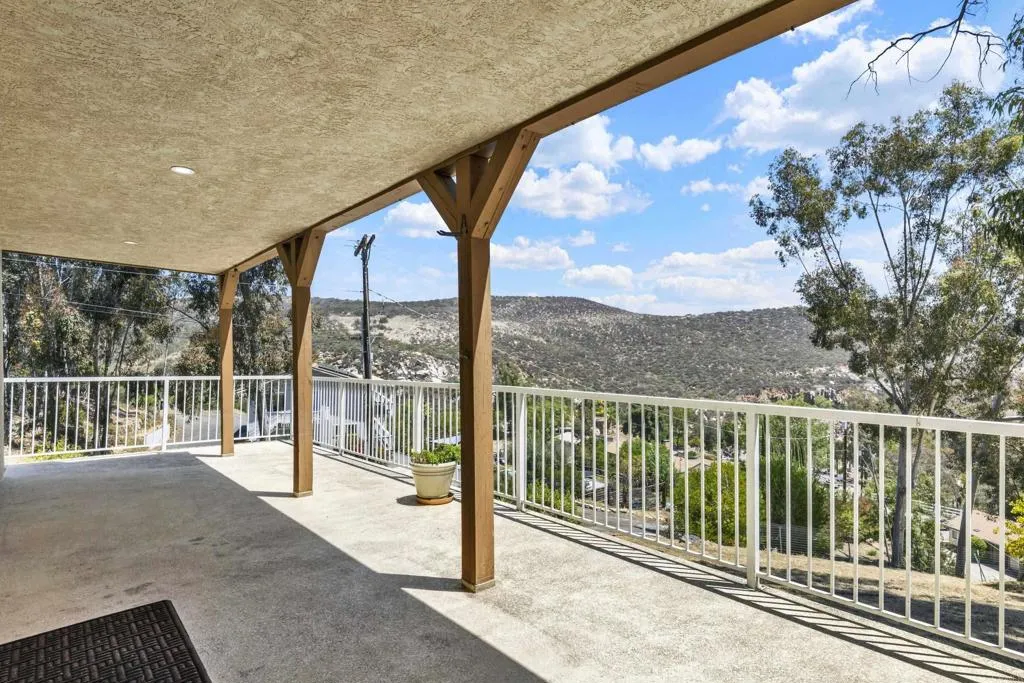 https://cdn.realtyfeed.com/cdn/127/306735704/894a4abc3db86ff03a369cdf843a0bc5.webp