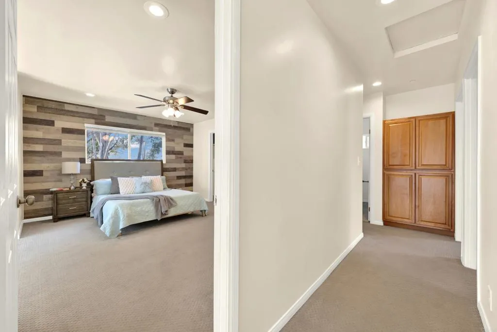 https://cdn.realtyfeed.com/cdn/127/306735704/942be246778cf0eb26c916fbbbf588a7.webp
