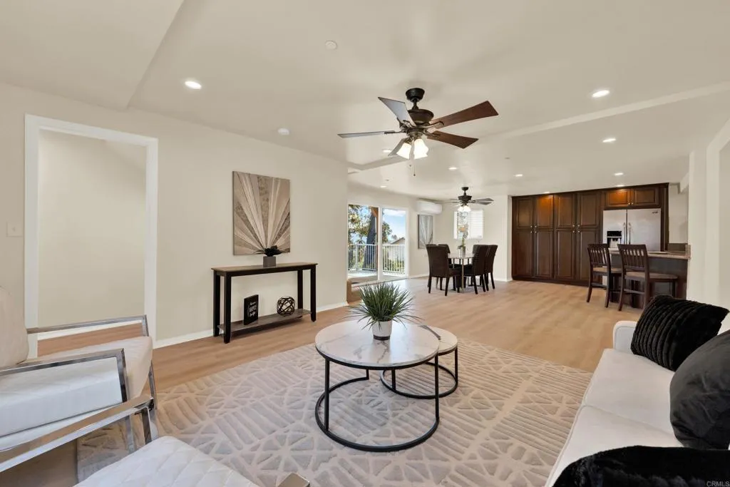 https://cdn.realtyfeed.com/cdn/127/306735704/eadb7c356a94cd3dea43ca1660f3a7db.webp