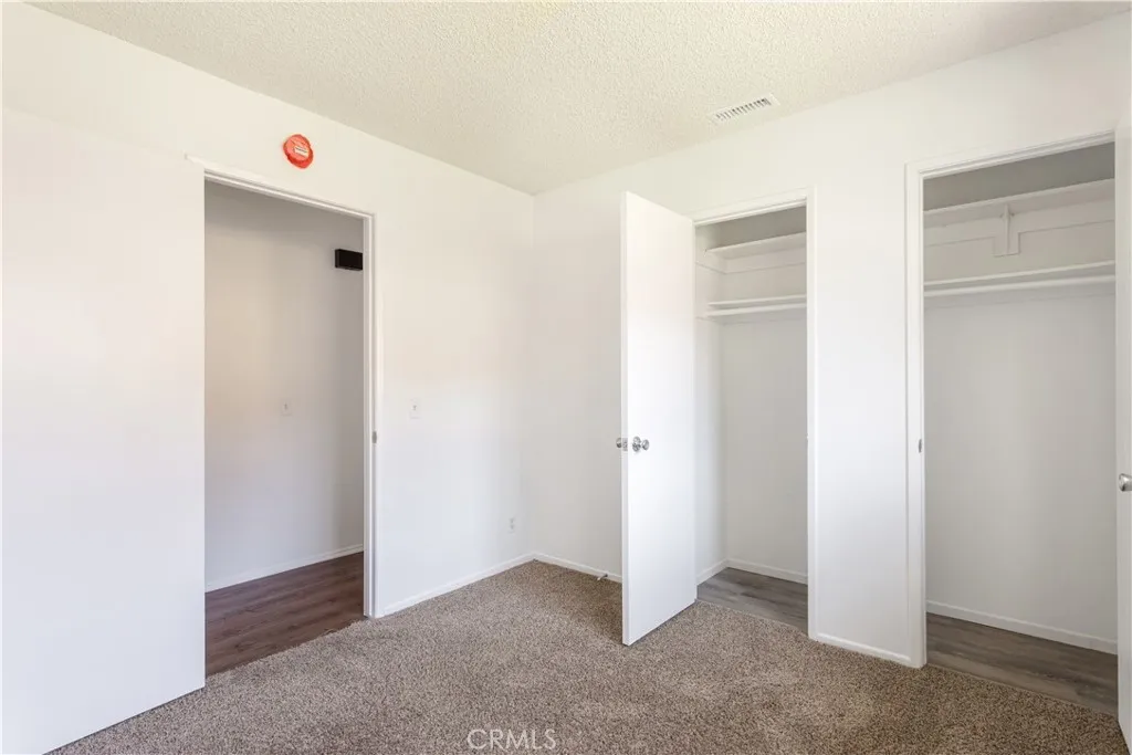 https://cdn.realtyfeed.com/cdn/127/306735719/02c1ef4c1e3943681f9f4838d344aa1f.webp