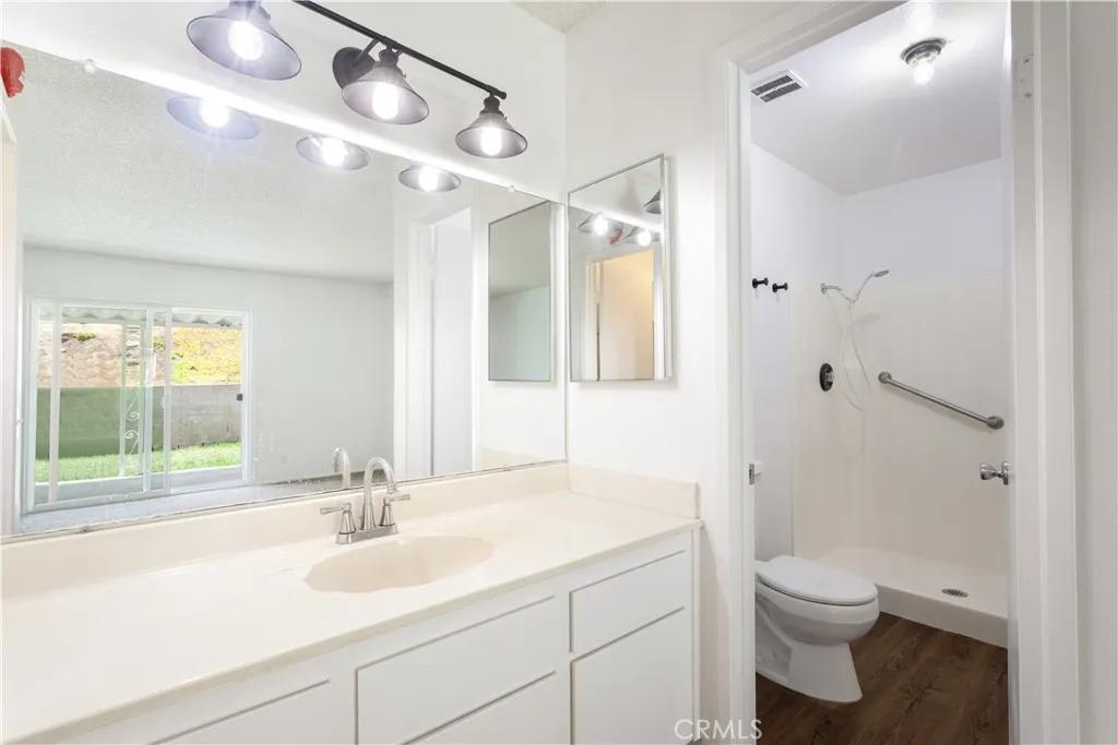 https://cdn.realtyfeed.com/cdn/127/306735719/628ae9ba63a1ff9c80ab1d7d1f87acd2.webp
