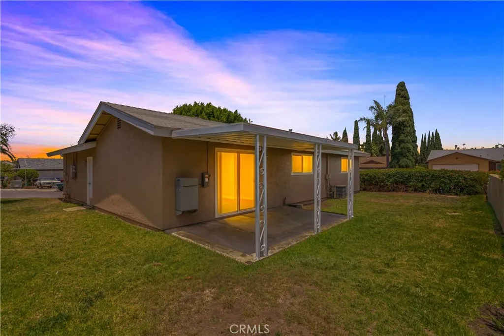 https://cdn.realtyfeed.com/cdn/127/306735719/7b8c6eb88979ec4927fe57eaeff6ee6b.webp
