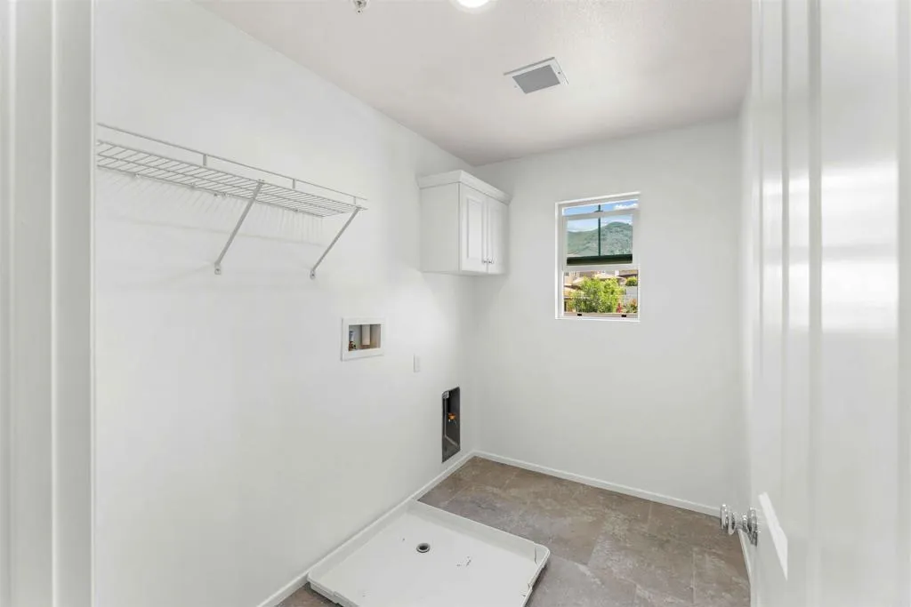 https://cdn.realtyfeed.com/cdn/127/306735722/048a3dd95dc6d6f9ae8a3dc35fe84f69.webp