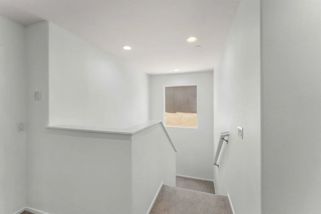 https://cdn.realtyfeed.com/cdn/127/306735722/505f471c2663bfcd38b8047cf82b5434.webp