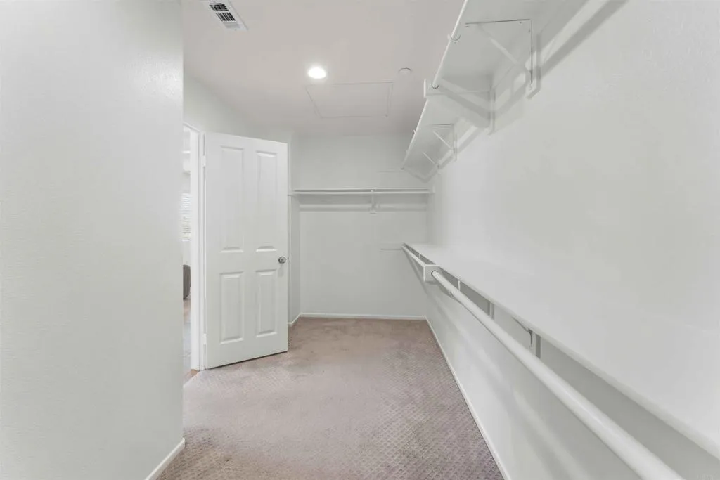 https://cdn.realtyfeed.com/cdn/127/306735722/57f150d411a27d2a981042fd1804b5a3.webp