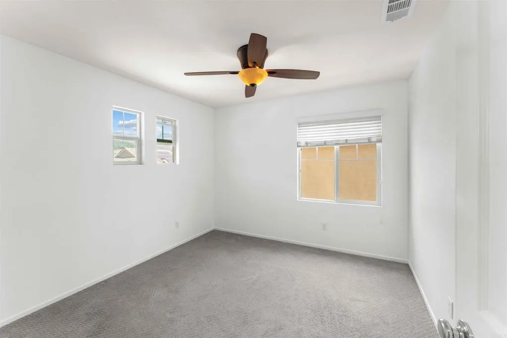 https://cdn.realtyfeed.com/cdn/127/306735722/da59785e7d1dd7ecf66695f0081169e3.webp