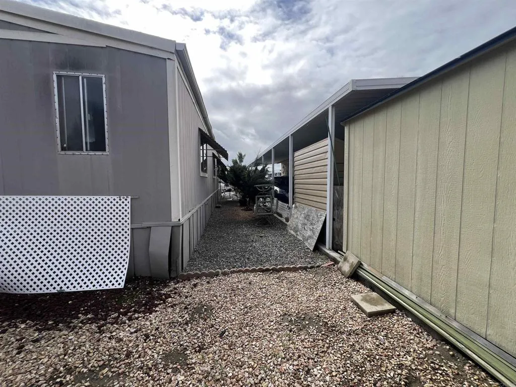 https://cdn.realtyfeed.com/cdn/127/306735761/3ac1f10ffe2457278b58d36008e46db2.webp