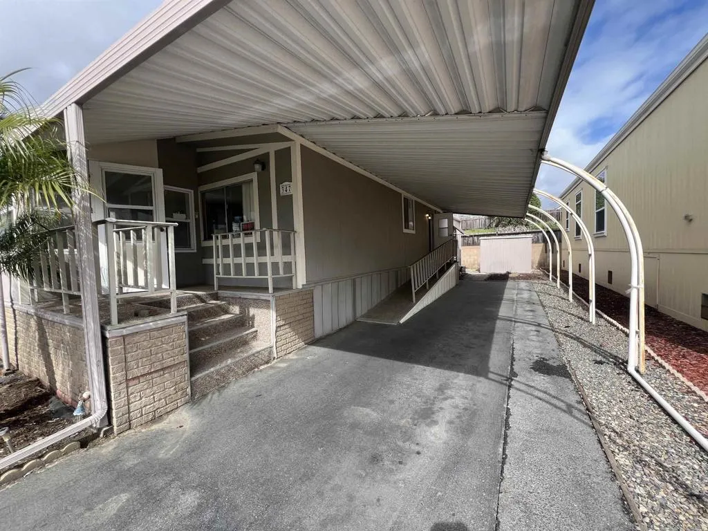 https://cdn.realtyfeed.com/cdn/127/306735761/615c459f937257d78b5051853edb9319.webp