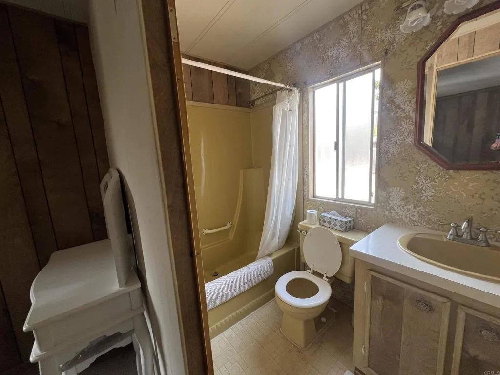 https://cdn.realtyfeed.com/cdn/127/306735761/c62c90e6b66e96fba67377350b27c617.webp