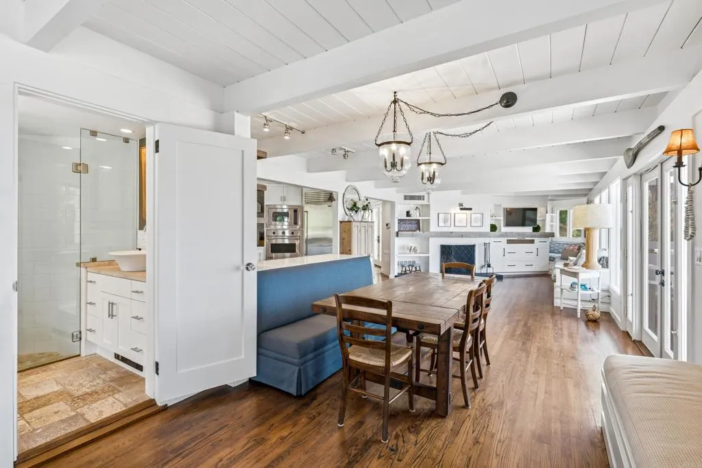 https://cdn.realtyfeed.com/cdn/127/306735768/1688948d612084d02224f39914f040d7.webp
