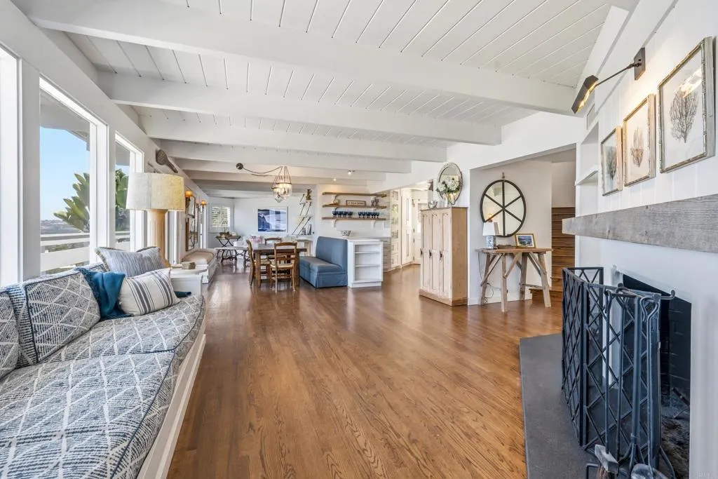https://cdn.realtyfeed.com/cdn/127/306735768/3fbf4b9653c7ae51e49faeeddb65d655.webp