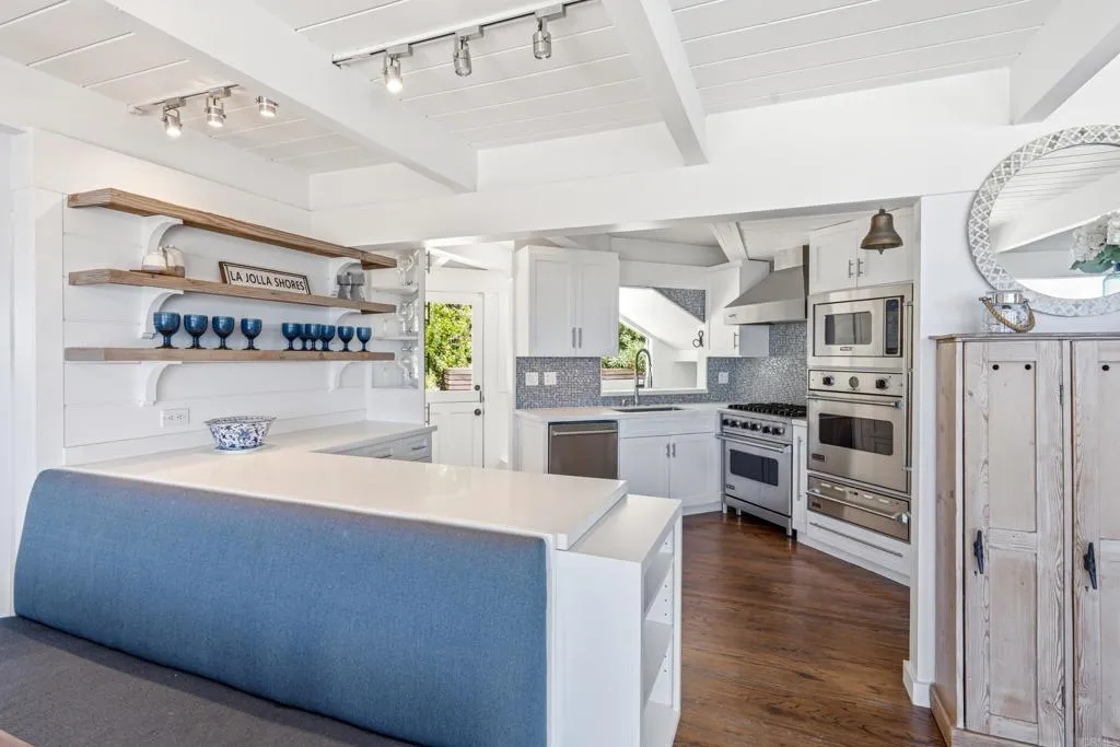 https://cdn.realtyfeed.com/cdn/127/306735768/cecfb551ff294fb25a65539b546102bc.webp