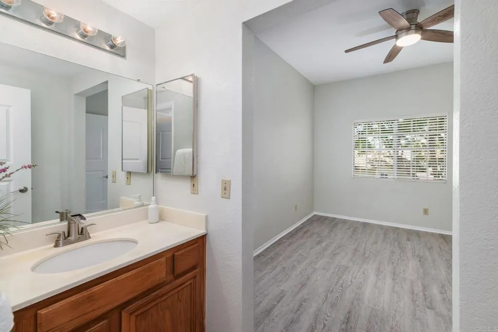 https://cdn.realtyfeed.com/cdn/127/306735769/0652123679a2fbbd9167029fb471f63c.webp