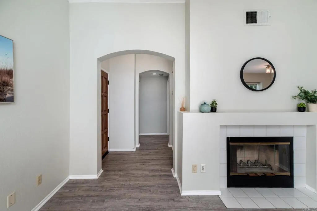 https://cdn.realtyfeed.com/cdn/127/306735769/0c38553fb712d5db97092638336dfab1.webp