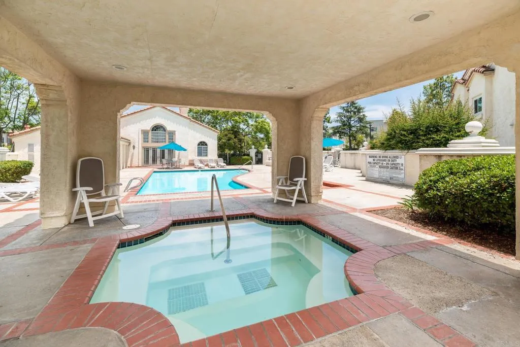 https://cdn.realtyfeed.com/cdn/127/306735769/19498c8d9373ffa5094ecaf6c153b543.webp